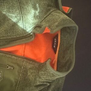 Orvis Men’s Green and Orange Jacket